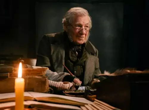 EbenezerAChristmasCarol_134360168711411517_big-cine_deskt.webp