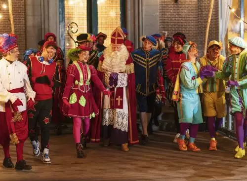 GroteSinterklaasfilmendeVliegendePietenDe_134344615423607612_big-cine_deskt.webp