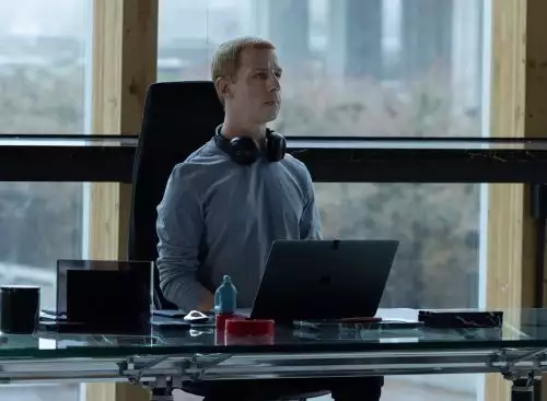 TheSocialReckoning_134349809302073668_big-cine_deskt.webp