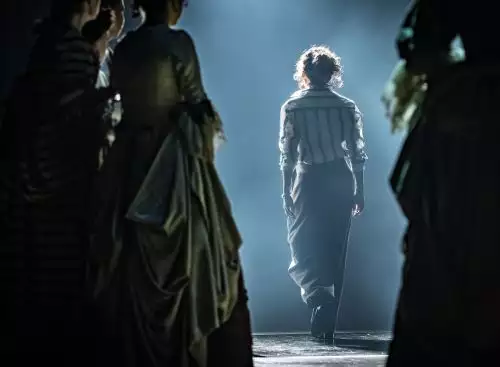 NTLive2026E28093TheMisanthrope_134356195676262265_big-cine_deskt.webp