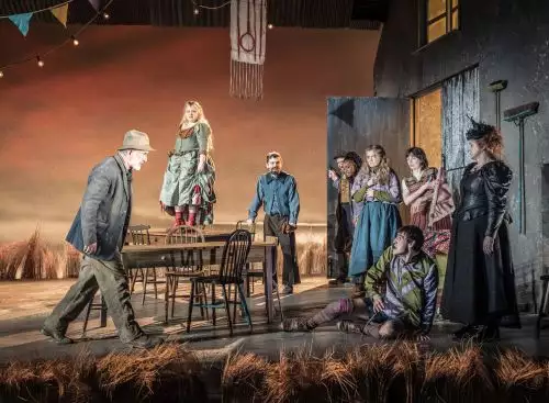 NTLive2026E28093ThePlayboyoftheWesternWorld_134242596148004165_big-cine_deskt.webp