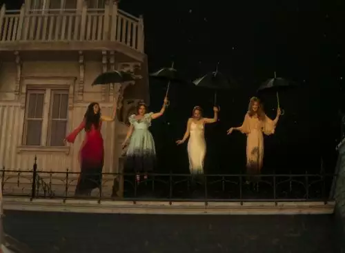 PracticalMagic2_134313625874348847_big-cine_deskt.webp
